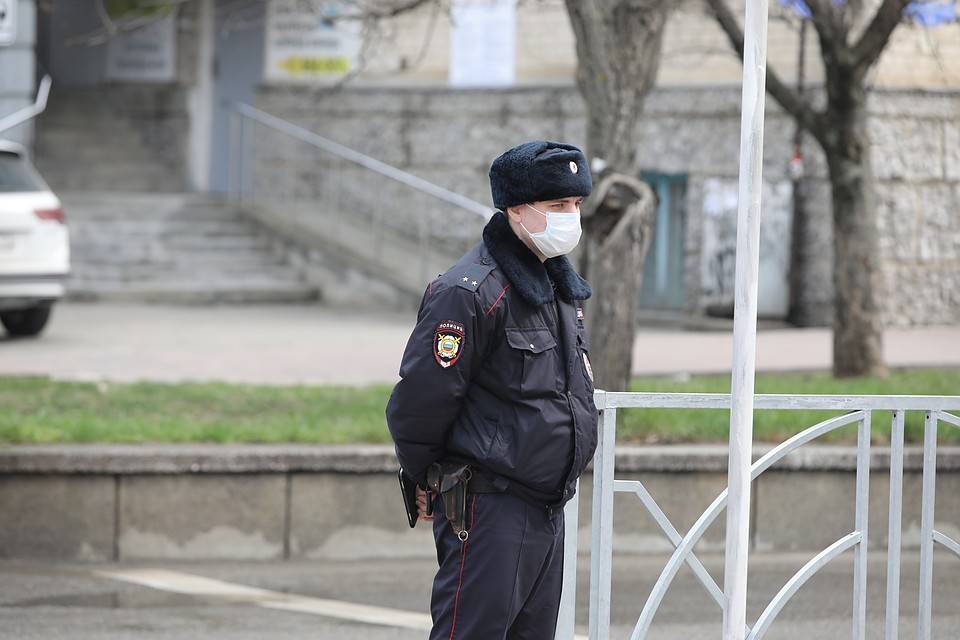 Остановила полиция: ваши права и обязанности, на что обращать внимание